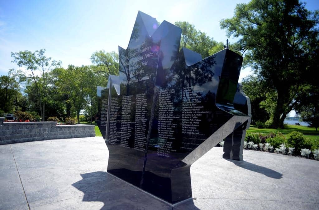 large granite maple leave memorial