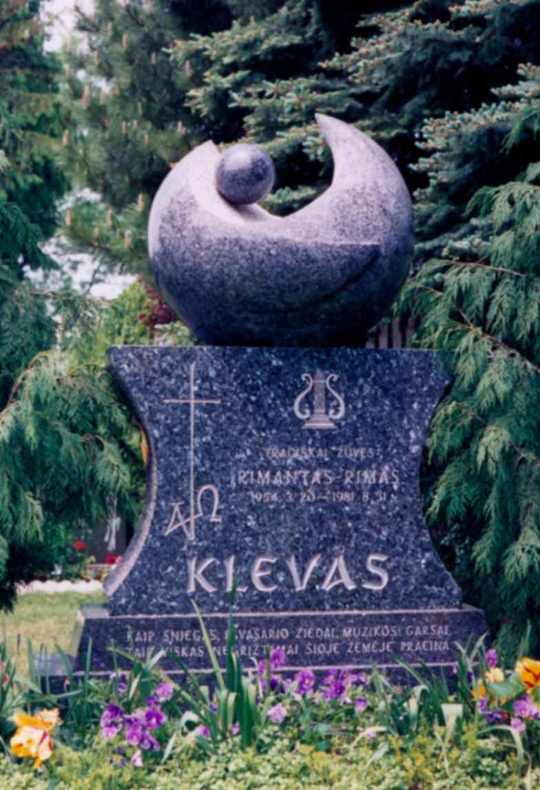 klevas monument